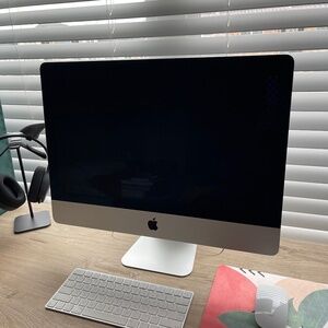 Apple Mac Computer 2017